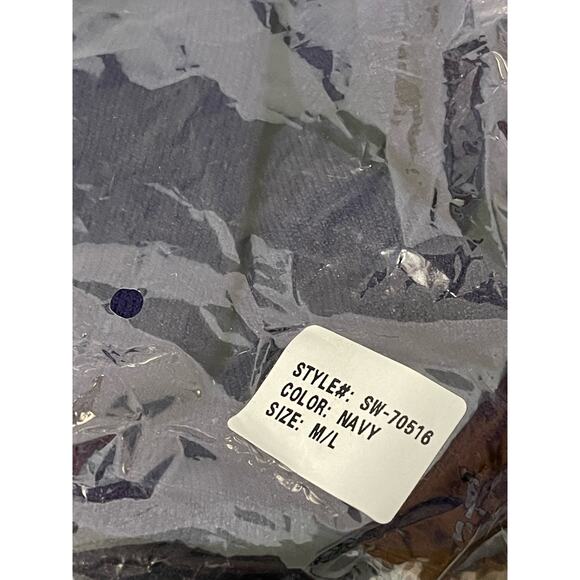 Uniq Women's Lightweight Long Sleeve Navy Blue Sweater Cut Out Neck M L NWT - Picture 6 of 8